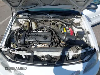 2000 Ford Escort ZX2 z VIN 3FAKP1134YR161407, wystawiony jako IAAI lot #42199401 z przebiegiem 150 611 mil mil oraz . Historia ofert i sprzedaży dostępna na DreamBid. Obrazek 10.