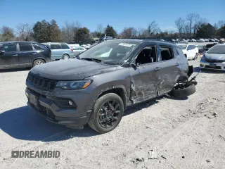 2024 Jeep Compass Latitude with VIN 3C4NJDBN2RT147035, listed as a Copart auction lot 47491675 with 13,134 mi miles and Salvage Title. Bid and sale history available at carsss.com. Image 1.