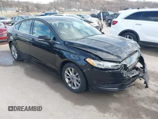 2017 Ford Fusion SE with VIN 3FA6P0H76HR153457, listed as a IAAI auction lot 41667738 with 131,440 mi miles. Bid and sale history available at carsss.com. Image 1.