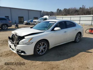 2013 Nissan Maxima SV with VIN 1N4AA5AP2DC830175, listed as a Copart auction lot 47230205 with 162,668 mi miles and Salvage title. Bid and sale history available at DreamBid. Image 1.