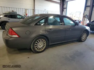 2005 Mercury Montego Premier with VIN 1MEHM43105G606348, listed as a Copart auction lot 69636784 with 200,029 mi miles and Clean Title. Bid and sale history available at carsss.com. Image 3.