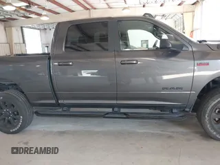 2022 Ram 2500 Big Horn with VIN 3C6UR5DJ8NG263368, listed as a IAAI auction lot 40072610 with 17,293 mi miles and . Bid and sale history available at DreamBid. Image 14.