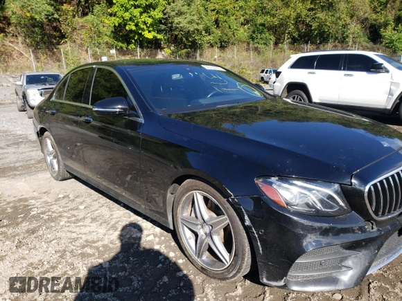 2017 Mercedes-Benz E-Class E 300 Luxury with VIN WDDZF4KB1HA053166, listed as a Copart auction lot 60332802 with 59,835 mi miles. Bid and sale history available at carsss.com. Image 9.