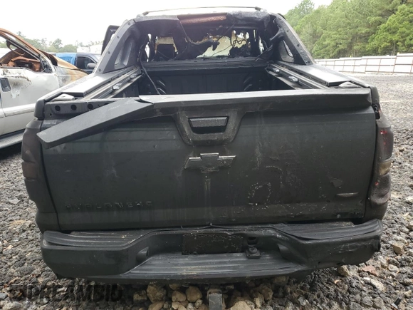 2008 Chevrolet Avalanche LTZ with VIN 3GNFK12318G258950, listed as a Copart auction lot 71926804 with 0 mi miles and Non Repairable. Bid and sale history available at carsss.com. Image 6.