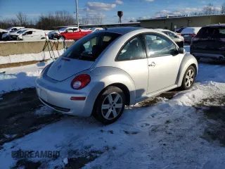 2006 Volkswagen New Beetle Coupe with VIN 3VWRG31C36M403745, listed as a Copart auction lot 41715975 with 92,850 mi miles and Clean Title. Bid and sale history available at carsss.com. Image 3.
