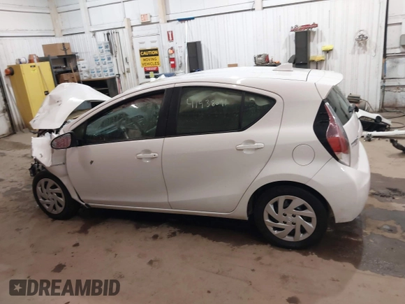 2015 Toyota Prius One with VIN JTDKDTB33F1584015, listed as a IAAI auction lot 41938091 with Not Provided miles and . Bid and sale history available at carsss.com. Image 14.