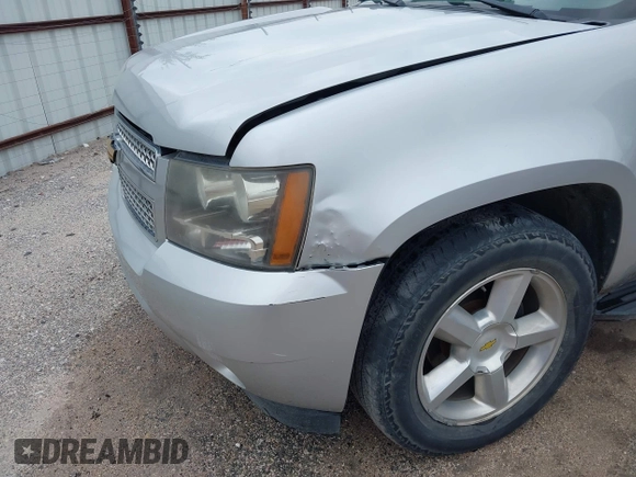 2011 Chevrolet Tahoe LT with VIN 1GNSCBE05BR190310, listed as a IAAI auction lot 42243623 with 249,453 mi miles and . Bid and sale history available at DreamBid. Image 6.