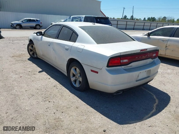 2013 Dodge Charger SE with VIN 2C3CDXBG2DH730650, listed as a IAAI auction lot 41852292 with NaN miles. Bid and sale history available at carsss.com. Image 3.
