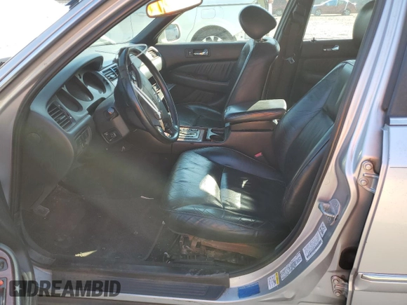 2000 Acura RL w/Navigation System with VIN JH4KA9668YC015201, listed as a Copart auction lot 75046704 with Not Provided miles and Salvage Title. Bid and sale history available at DreamBid. Image 7.