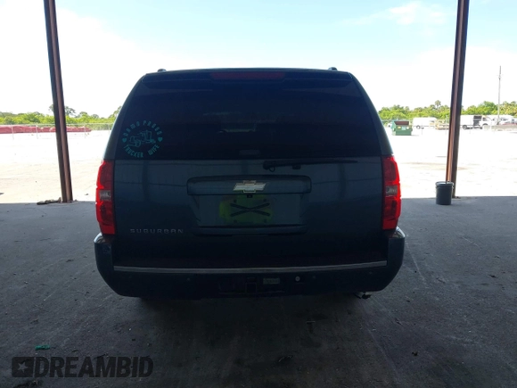 2009 Chevrolet Suburban LTZ with VIN 1GNFC36J29R293712, listed as a IAAI auction lot 42577800 with 202,593 mi miles and . Bid and sale history available at DreamBid. Image 16.
