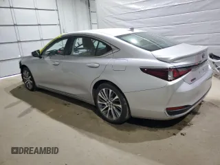 2021 Lexus ES 250 with VIN 58AD11D13MU005655, listed as a Copart auction lot 52137355 with 32,107 mi miles and Salvage title. Bid and sale history available at DreamBid. Image 2.