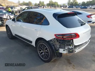 2018 Porsche Macan with VIN WP1AA2A53JLB21577, listed as a IAAI auction lot 41655044 with 51,923 mi miles. Bid and sale history available at carsss.com. Image 3.