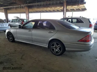 2006 Mercedes-Benz S-Class 5.0L with VIN WDBNG75J26A462945, listed as a Copart auction lot 84498704 with 0 mi miles and Clean Title. Bid and sale history available at carsss.com. Image 2.