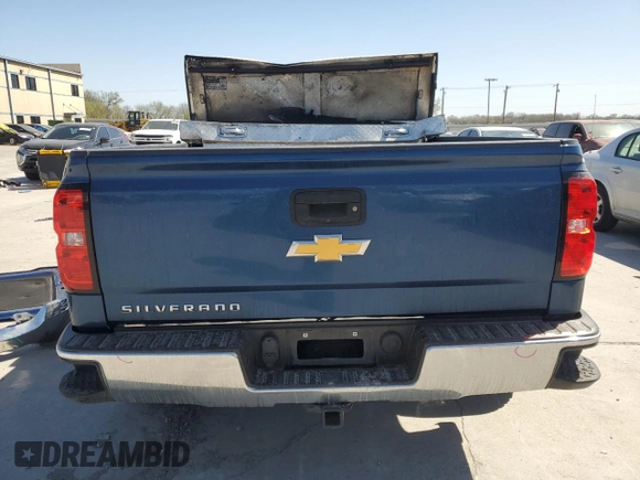2018 Chevrolet Silverado 1500 LT with VIN 1GCRCREC8JZ229254, listed as a Copart auction lot 49842595 with 105,596 mi miles and Salvage Title. Bid and sale history available at DreamBid. Image 6.