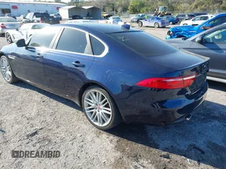 2016 Jaguar XF 35t Prestige with VIN SAJBE4BVXGCY15956, listed as a IAAI auction lot 41719846 with 111,348 mi miles. Bid and sale history available at carsss.com. Image 3.