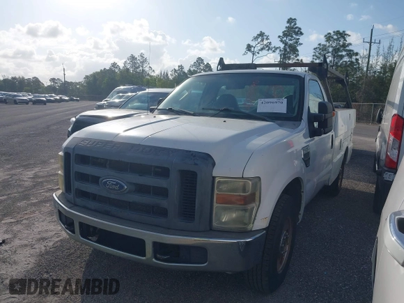 2008 Ford F-250 z VIN 1FDNF20588EA26822, wystawiony jako IAAI lot #42096970 z przebiegiem 301 665 mil mil oraz . Historia ofert i sprzedaży dostępna na DreamBid. Obrazek 2.