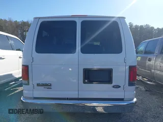 2008 Ford Econoline Passenger XL with VIN 1FBNE31L48DA90229, listed as a IAAI auction lot 41449121 with 223,130 mi miles and . Bid and sale history available at carsss.com. Image 16.