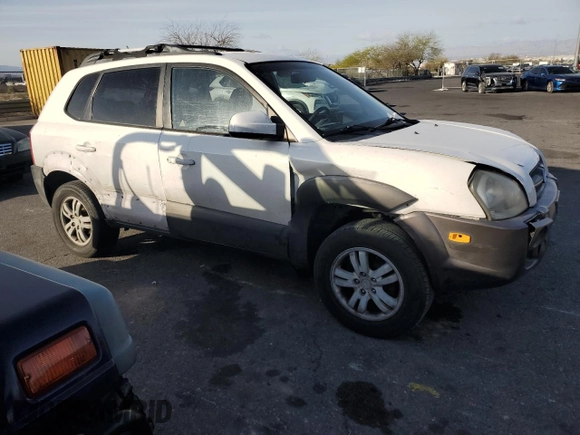 2007 Hyundai Tucson SE with VIN KM8JN12D27U612081, listed as a Copart auction lot 51267065 with 230,483 mi miles and Clean Title. Bid and sale history available at carsss.com. Image 4.