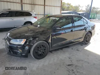 2012 Volkswagen Jetta Sedan SE w/Convenience with VIN 3VWDX7AJ2CM421875, listed as a Copart auction lot 80530324 with 161,372 mi miles and Salvage Title. Bid and sale history available at carsss.com. Image 1.