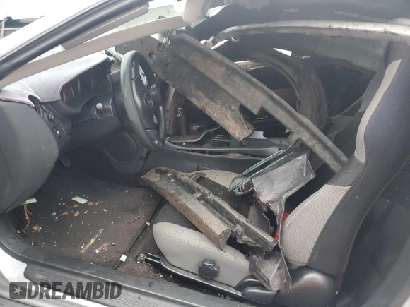 2003 Toyota Celica GT with VIN JTDDR32T530166373, listed as a Copart auction lot 85332084 with 0 mi miles and Salvage Title. Bid and sale history available at carsss.com. Image 7.