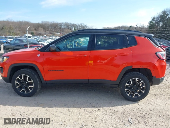 2020 Jeep Compass Trailhawk with VIN 3C4NJDDB2LT142394, listed as a IAAI auction lot 42055893 with 54,490 mi miles and . Bid and sale history available at carsss.com. Image 15.