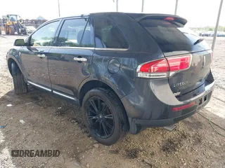 2014 Lincoln MKX with VIN 2LMDJ8JK9EBL16189, listed as a IAAI auction lot 42152268 with 215,862 mi miles and . Bid and sale history available at DreamBid. Image 3.