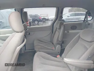2005 Dodge Caravan SE with VIN 2D4GP24R95R324515, listed as a IAAI auction lot 42195916 with 185,491 mi miles and . Bid and sale history available at carsss.com. Image 8.