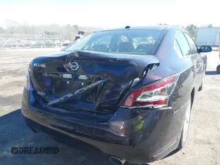 2013 Nissan Maxima S z VIN 1N4AA5AP8DC810075, wystawiony jako IAAI lot #41903613 z przebiegiem 152 091 mil mil oraz . Historia ofert i sprzedaży dostępna na DreamBid. Obrazek 6.