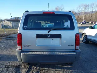 2007 Dodge Nitro SXT with VIN 1D8GU28K67W740794, listed as a IAAI auction lot 41591855 with 162,709 mi miles. Bid and sale history available at carsss.com. Image 17.