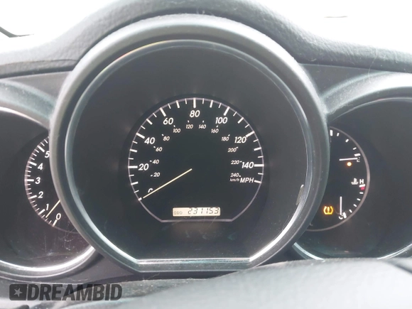 2007 Lexus RX 350 with VIN 2T2HK31U77C021651, listed as a IAAI auction lot 42173113 with 231,153 mi miles. Bid and sale history available at carsss.com. Image 7.