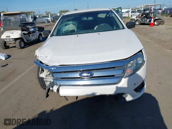 2012 Ford Fusion SEL with VIN 3FAHP0JG8CR266516, listed as a IAAI auction lot 42150556 with 141,715 mi miles and . Bid and sale history available at carsss.com. Image 12.