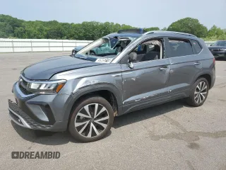 2024 Volkswagen Taos SE z VIN 3VVEX7B28RM128555, wystawiony jako Copart lot #59985215 z przebiegiem Nie podano mil oraz Szkoda całkowita • Salvage title. Historia ofert i sprzedaży dostępna na DreamBid. Obrazek 1.