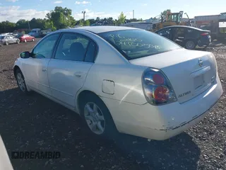 2006 Nissan Altima 2.5 with VIN 1N4AL11D16N321517, listed as a IAAI auction lot 39776843 with Not provided miles and . Bid and sale history available at DreamBid. Image 3.