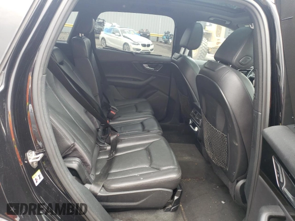 2017 Audi Q7 Premium Plus with VIN WA1LAAF72HD024173, listed as a Copart auction lot 62037135 with 130,007 mi miles and Clean title. Bid and sale history available at DreamBid. Image 11.