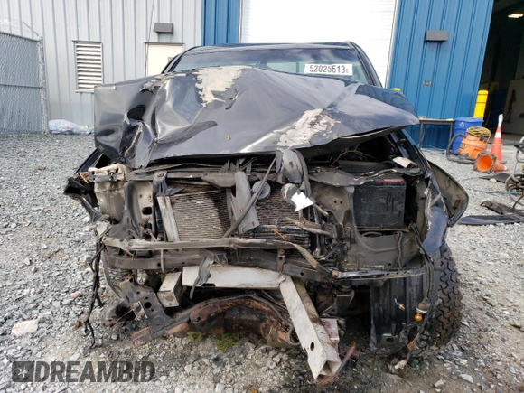 2009 Toyota Tacoma with VIN 5TEUU42N39Z660570, listed as a Copart auction lot 52025513 with 106,815 mi miles and Salvage title. Bid and sale history available at DreamBid. Image 5.