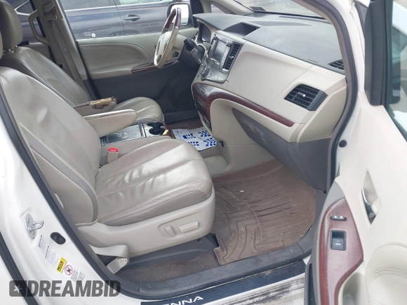2013 Toyota Sienna XLE with VIN 5TDDK3DCXDS050814, listed as a IAAI auction lot 41985089 with 134,400 mi miles and . Bid and sale history available at DreamBid. Image 5.