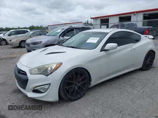 2013 Hyundai Genesis Coupe R-Spec with VIN KMHHU6KJ2DU108081, listed as a IAAI auction lot 41650433 with 80,964 mi miles and . Bid and sale history available at DreamBid. Image 2.