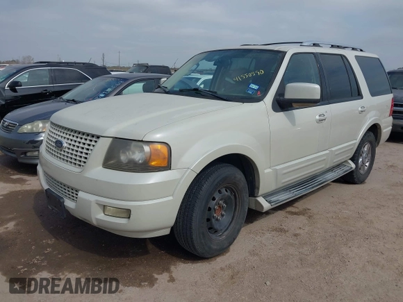 2006 Ford Expedition Limited with VIN 1FMFU19506LA80969, listed as a IAAI auction lot 41550590 with 191,862 mi miles. Bid and sale history available at carsss.com. Image 2.