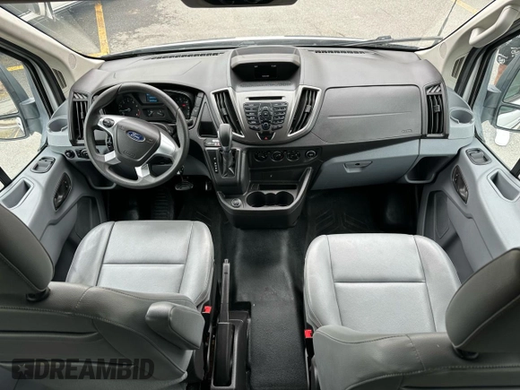 2018 Ford Transit с VIN 1FDZX2XM0JKB25878, выставлен на аукционе Copart как лот 55781625 с пробегом 159 495 миль миль и Чистый • Clean title. История ставок и продаж доступна на DreamBid. Изображение 8.