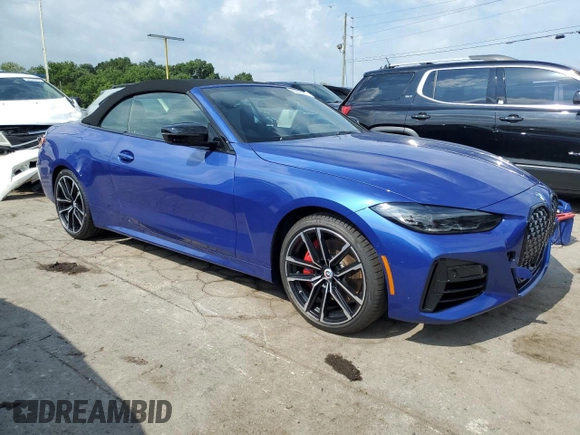 2023 BMW 4 Series M440i xDrive with VIN WBA63AT03PCM23132, listed as a Copart auction lot 60886203 with 1,340 mi miles. Bid and sale history available at carsss.com. Image 4.