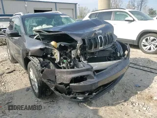 2016 Jeep Cherokee Latitude с VIN 1C4PJMCS7GW308984, выставлен на аукционе Copart как лот 54219025 с пробегом Не указан миль и Чистый • Clean title. История ставок и продаж доступна на DreamBid. Изображение 14.