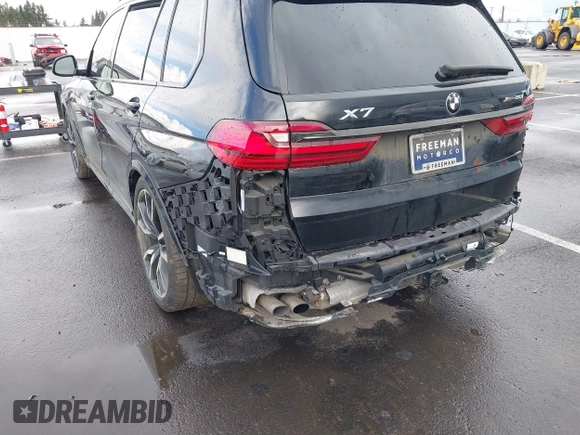 2019 BMW X7 xDrive50i z VIN 5UXCX4C58KLS35818, wystawiony jako IAAI lot #41750098 z przebiegiem 69 661 mil mil oraz . Historia ofert i sprzedaży dostępna na DreamBid. Obrazek 19.