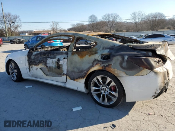 2013 Hyundai Genesis Coupe Track z VIN KMHHU6KJ8DU083512, wystawiony jako Copart lot #41666345 z przebiegiem Nie podano mil oraz Nie do naprawy • Non repairable. Historia ofert i sprzedaży dostępna na DreamBid. Obrazek 2.