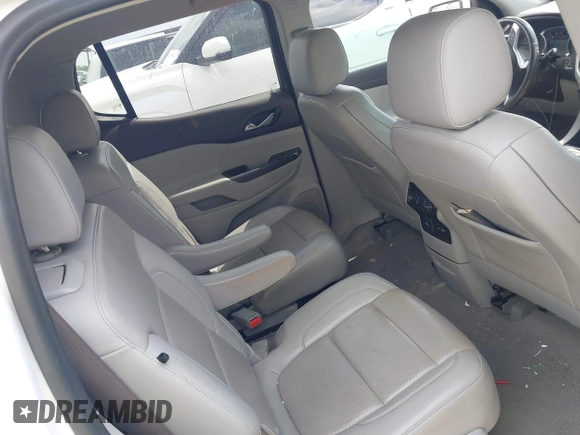 2021 GMC Acadia SLT with VIN 1GKKNMLS8MZ114591, listed as a IAAI auction lot 42052137 with 73,313 mi miles and . Bid and sale history available at DreamBid. Image 8.