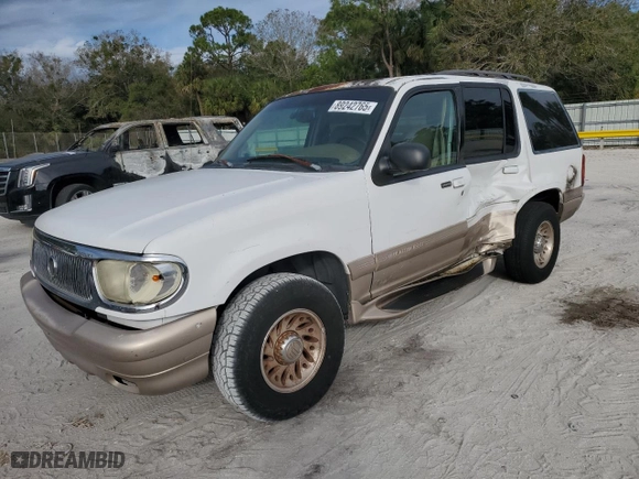 2000 Mercury Mountaineer Convenience with VIN 4M2ZU66EXYUJ20100, listed as a Copart auction lot 89242765 with 178,600 mi miles and Salvage Title. Bid and sale history available at carsss.com. Image 1.