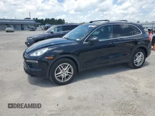 2014 Porsche Cayenne z VIN WP1AA2A20ELA95807, wystawiony jako Copart lot #57442775 z przebiegiem 142 845 mil mil oraz Szkoda całkowita • Salvage title. Historia ofert i sprzedaży dostępna na DreamBid. Obrazek 1.