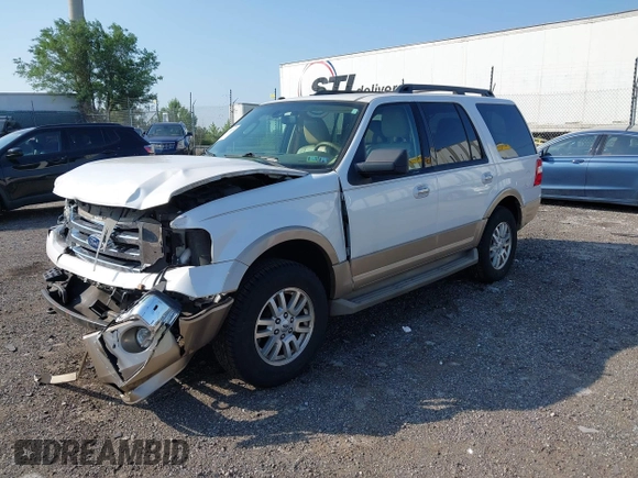 2012 Ford Expedition XLT with VIN 1FMJU1J53CEF10760, listed as a IAAI auction lot 42557609 with 81,996 mi miles and . Bid and sale history available at DreamBid. Image 17.