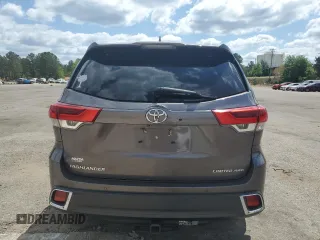 2017 Toyota Highlander Limited z VIN 5TDDZRFH0HS459093, wystawiony jako Copart lot #54344505 z przebiegiem 122 808 mil mil oraz Szkoda całkowita • Salvage title. Historia ofert i sprzedaży dostępna na DreamBid. Obrazek 6.