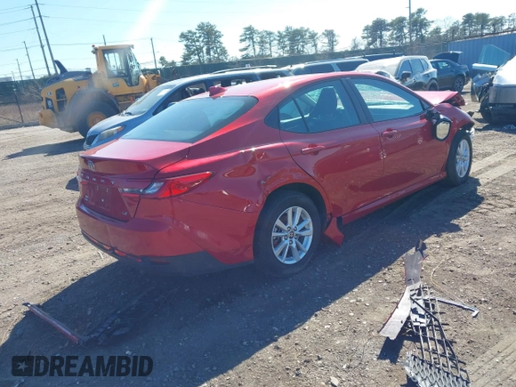 2025 Toyota Camry LE z VIN 4T1DBADK8SU004060, wystawiony jako IAAI lot #41891342 z przebiegiem 3 354 mil mil oraz . Historia ofert i sprzedaży dostępna na DreamBid. Obrazek 4.