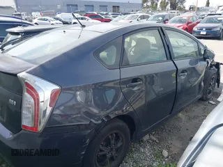 2015 Toyota Prius Four z VIN JTDKN3DU7F2003225, wystawiony jako IAAI lot #41741030 z przebiegiem 195 090 mil mil oraz . Historia ofert i sprzedaży dostępna na DreamBid. Obrazek 4.